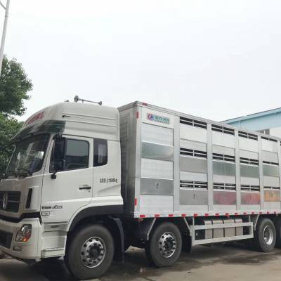 專業(yè)之選，安全高效 蘭州市東風天龍鋁合金畜禽運輸車全解析